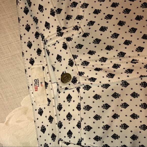 Pants! 👖 - Picture 7 of 12